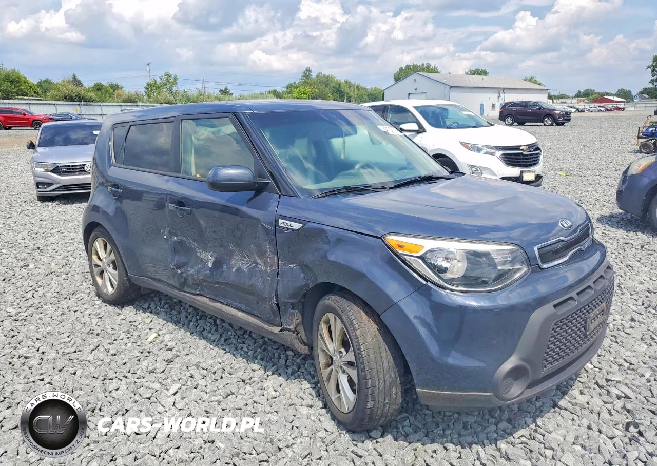 2015 Kia Soul + VIN:KNDJP3A59F7229157 - 4