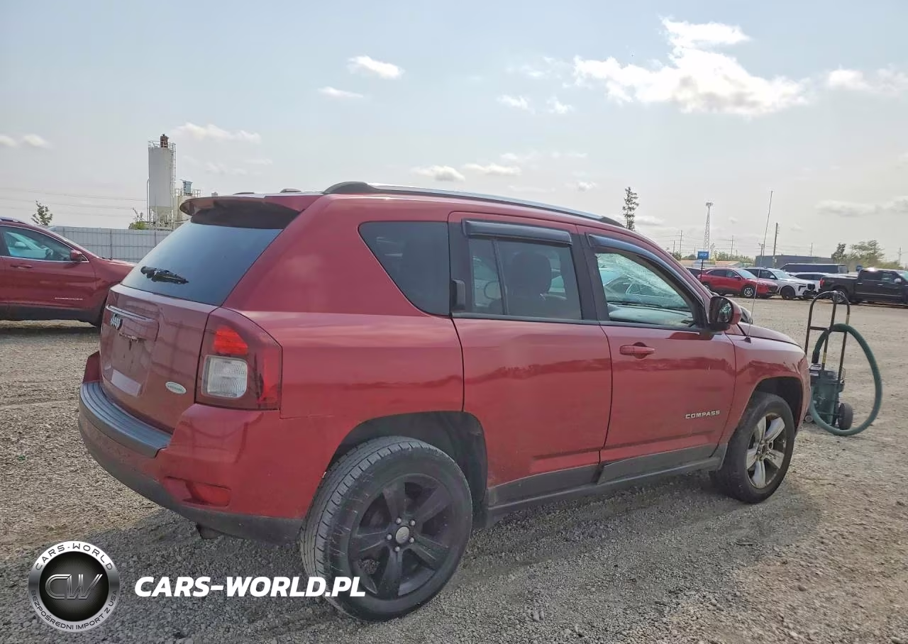 2014 Jeep Compass Latitude VIN:1C4NJCEB0ED585936 - 3