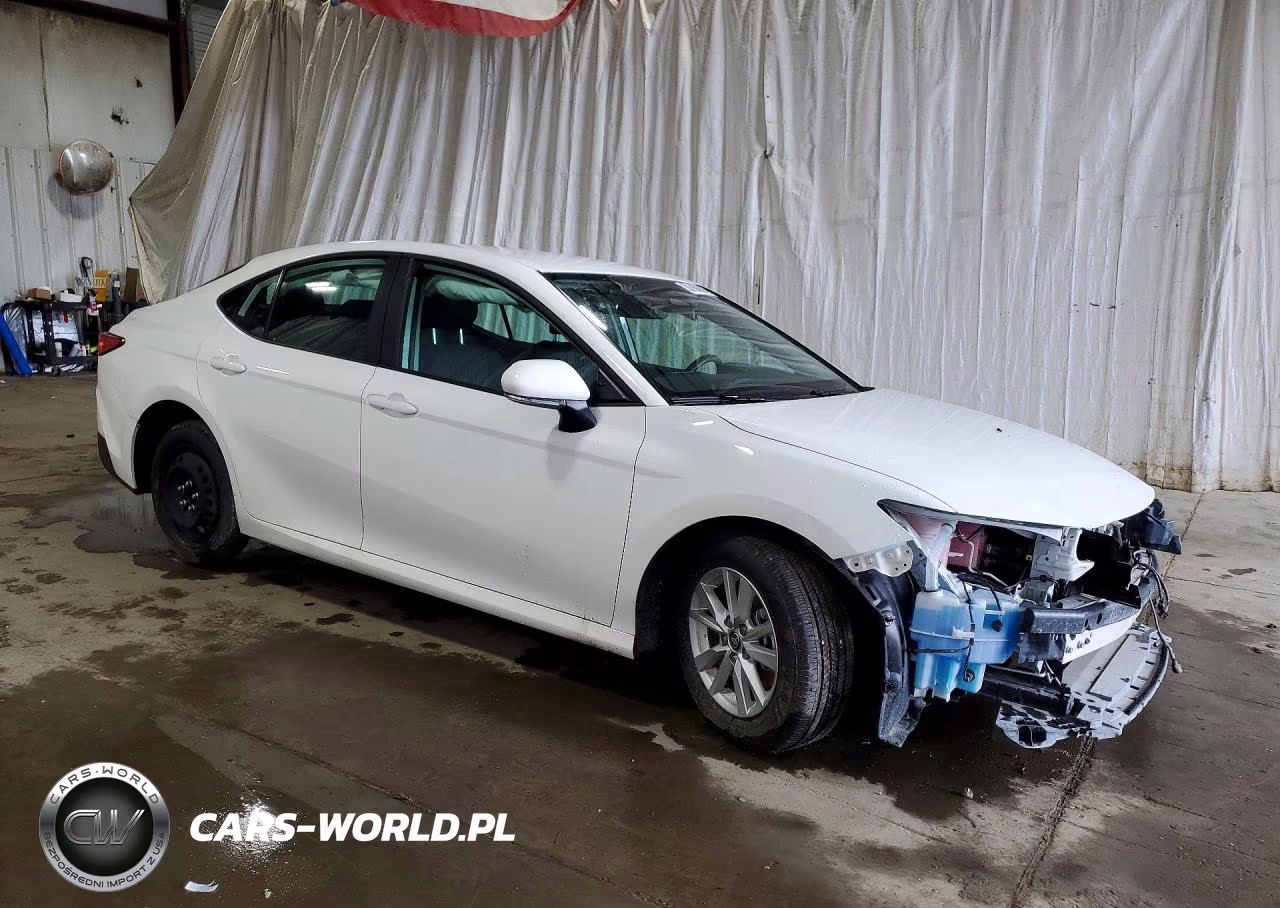 2026 Toyota Camry Le VIN:4T1DAACK5TU253700 - 4