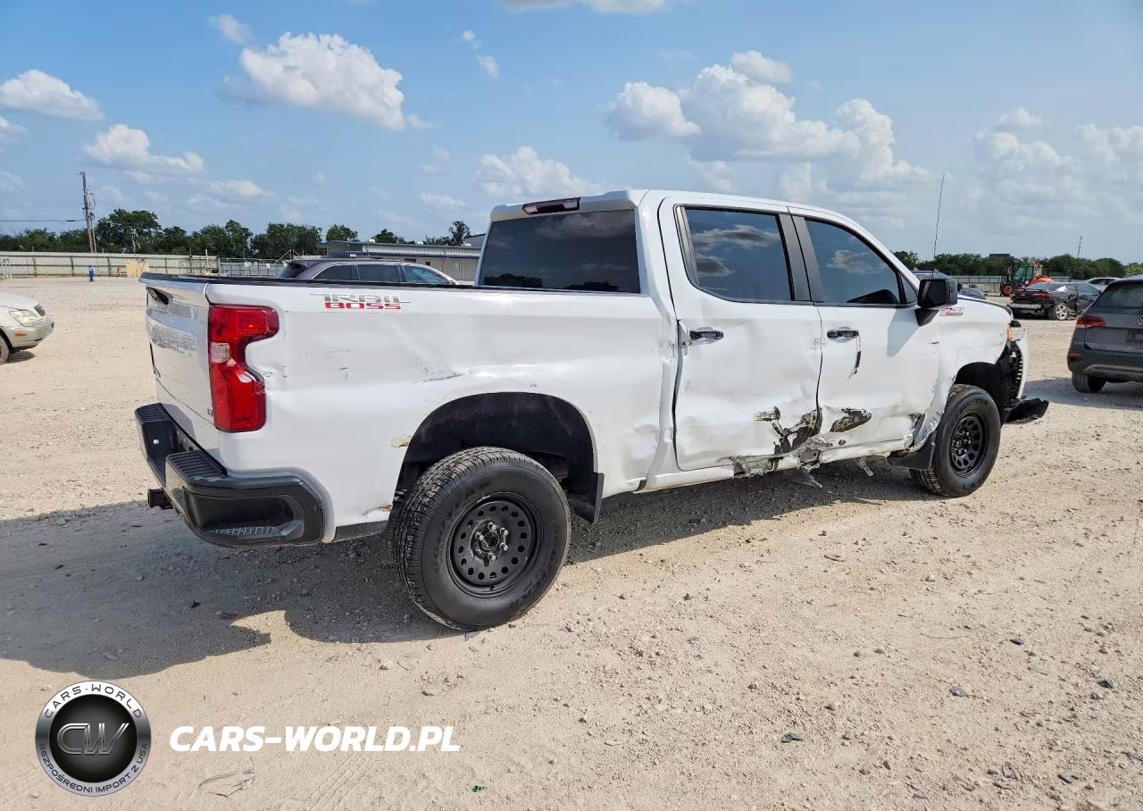 2024 Chevrolet Silverado K1500 Lt Trail Boss VIN:3GCUDFED7RG315102 - 3