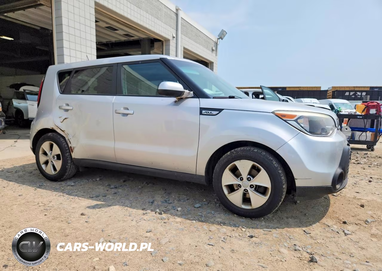 2015 Kia Soul Base VIN:KNDJN2A28F7815130 - 4