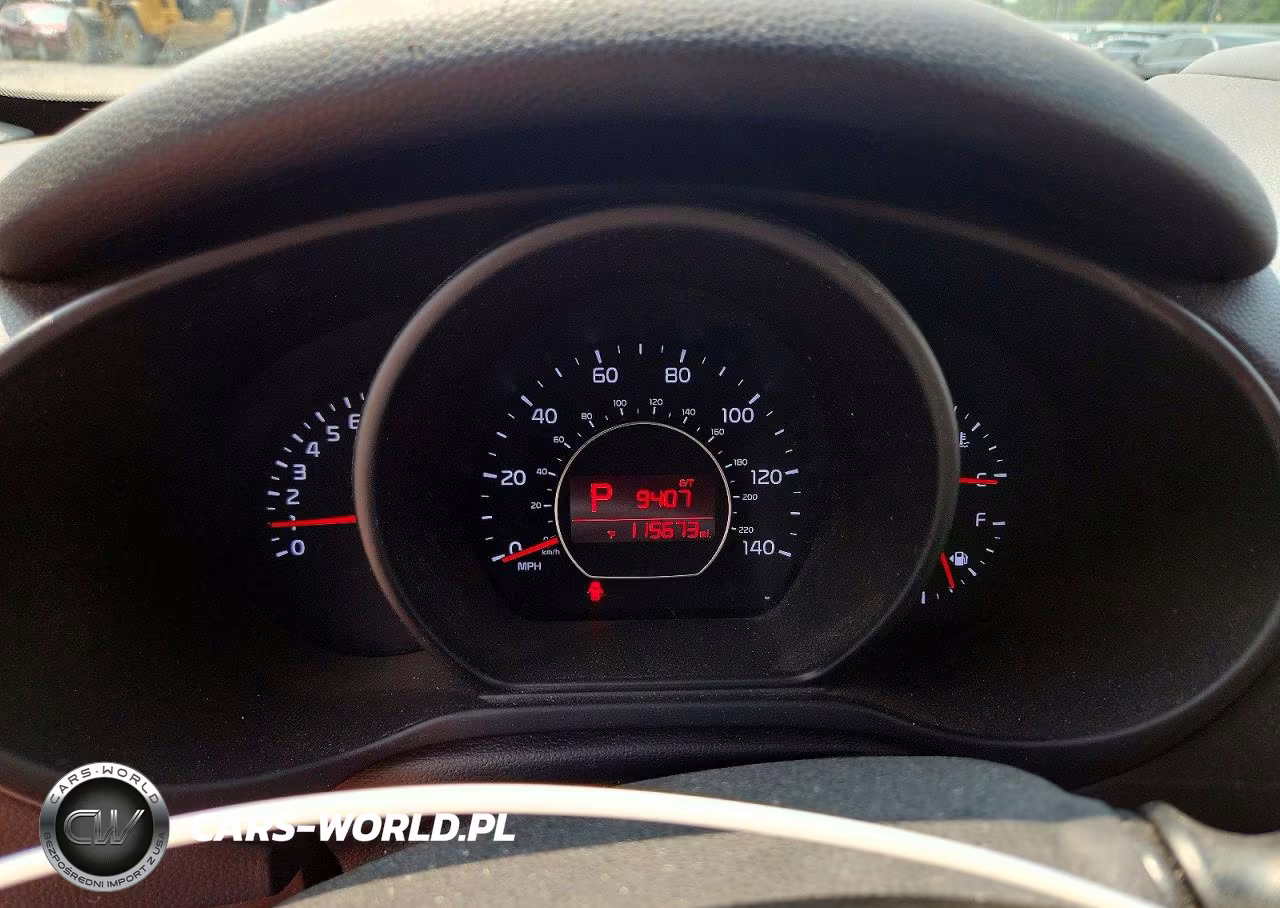 2015 Kia Soul Base VIN:KNDJN2A28F7815130 - 9