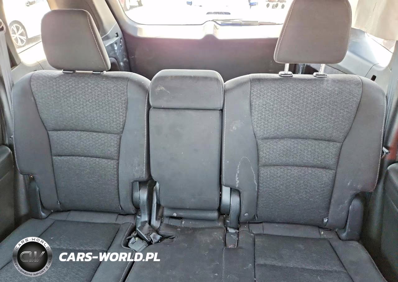 2021 Honda Passport Sport VIN:5FNYF8H27MB043523 - 10