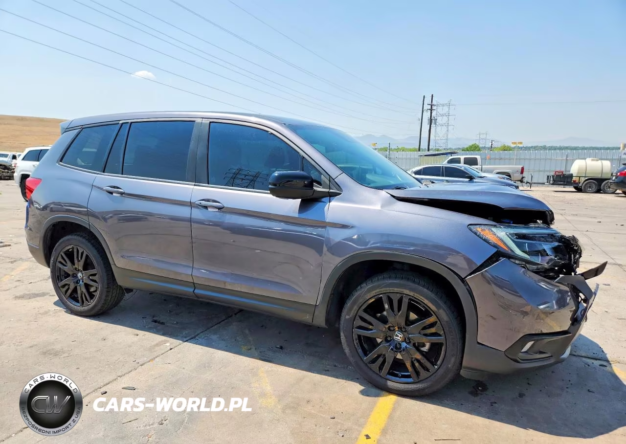 2021 Honda Passport Sport VIN:5FNYF8H27MB043523 - 4