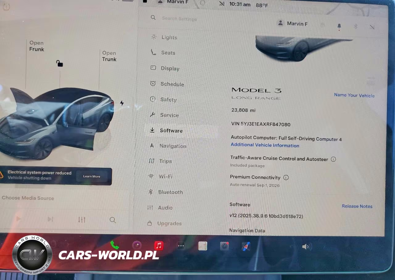 2024 Tesla Model 3 VIN:5YJ3E1EAXRF847080 - 9