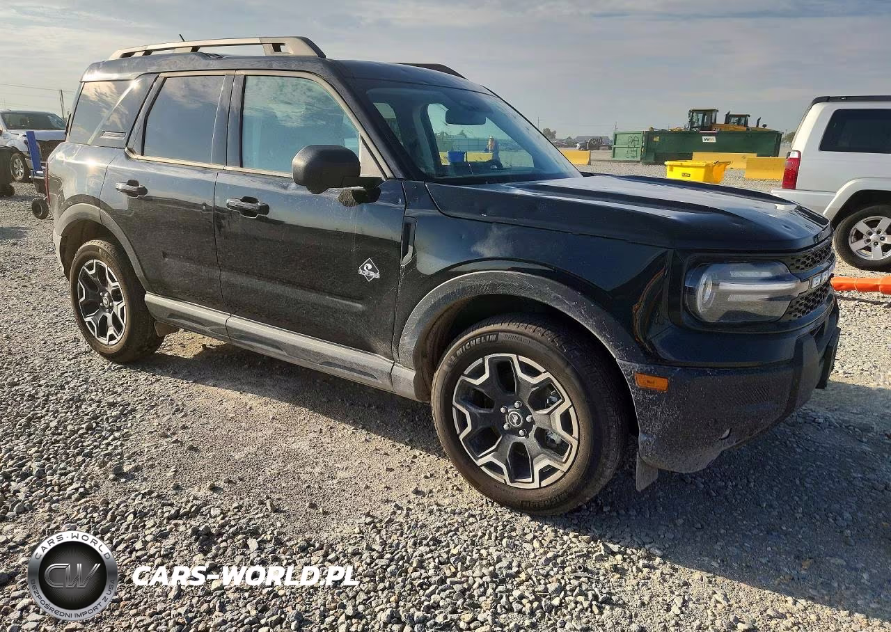2025 Ford Bronco Sport Outer Banks VIN:3FMCR9CN8SRF51774 - 4