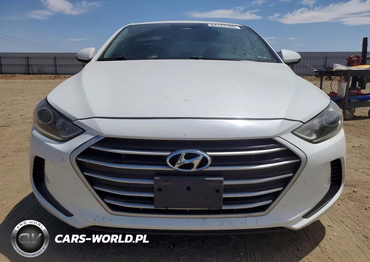 2018 Hyundai Elantra Sel VIN:5NPD84LF9JH361040 - 5
