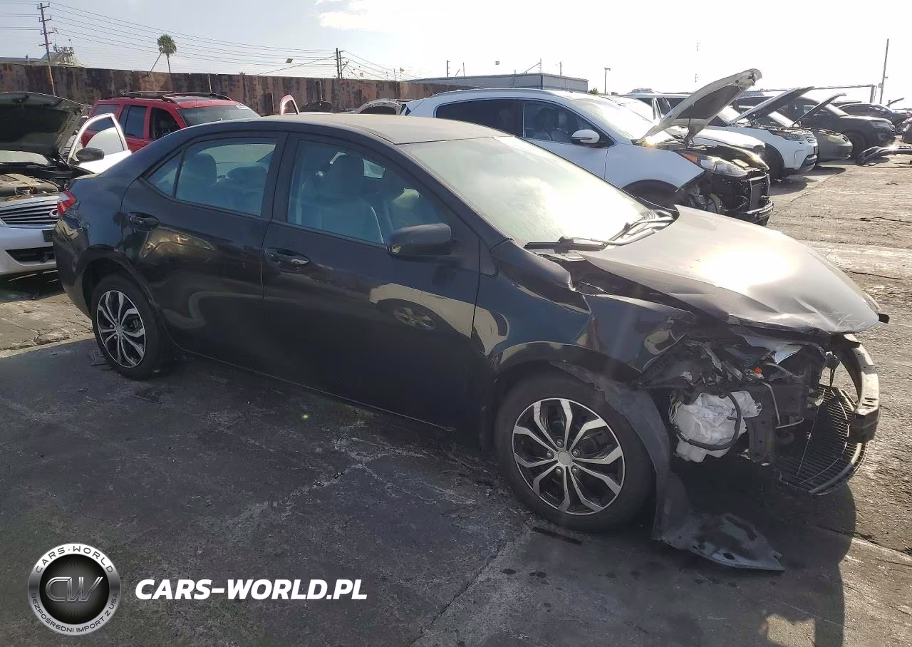 2015 Toyota Corolla Le VIN:2T1BURHE4FC417346 - 4