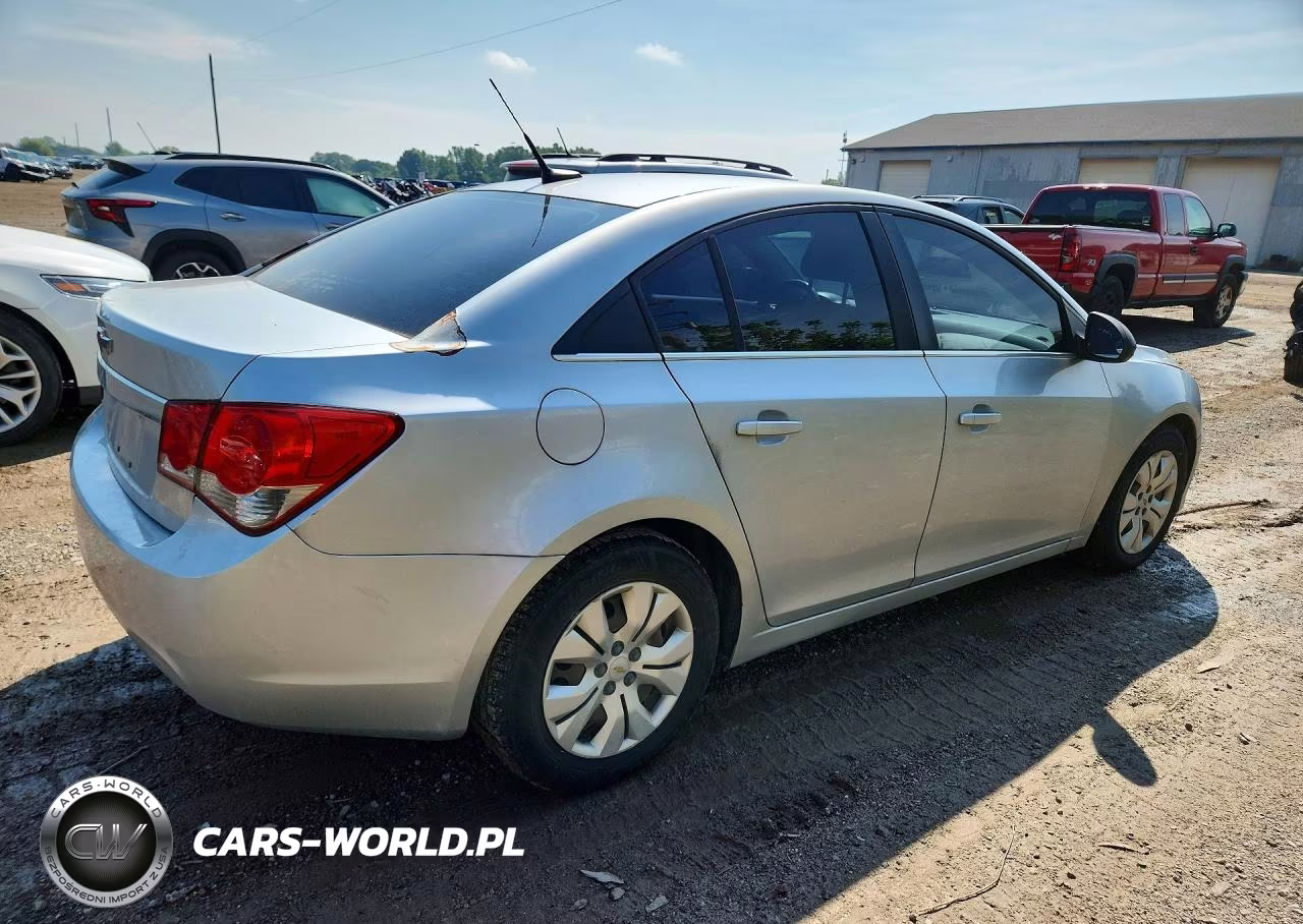 2012 Chevrolet Cruze Ls VIN:1G1PC5SH0C7165914 - 3