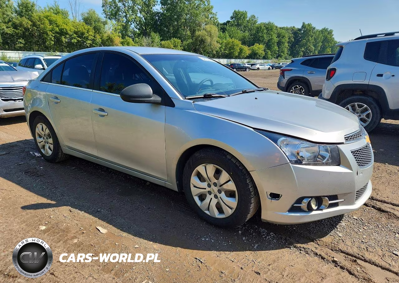 2012 Chevrolet Cruze Ls VIN:1G1PC5SH0C7165914 - 4