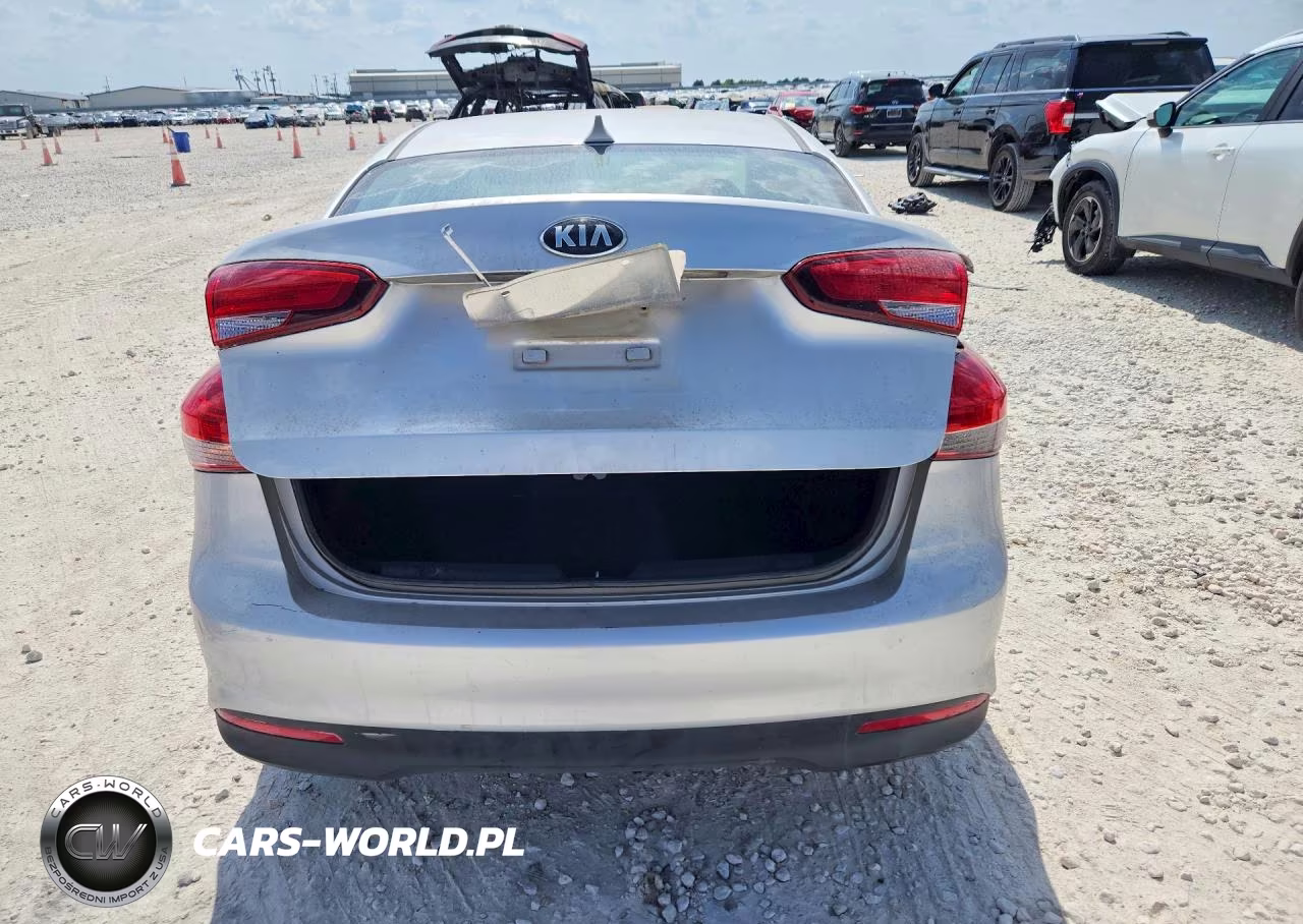 2017 Kia Forte Lx VIN:3KPFK4A76HE072184 - 6