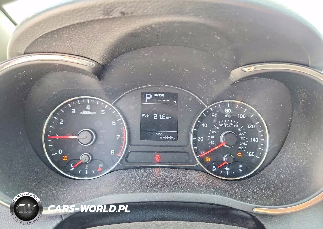 2017 Kia Forte Lx VIN:3KPFK4A76HE072184 - 9