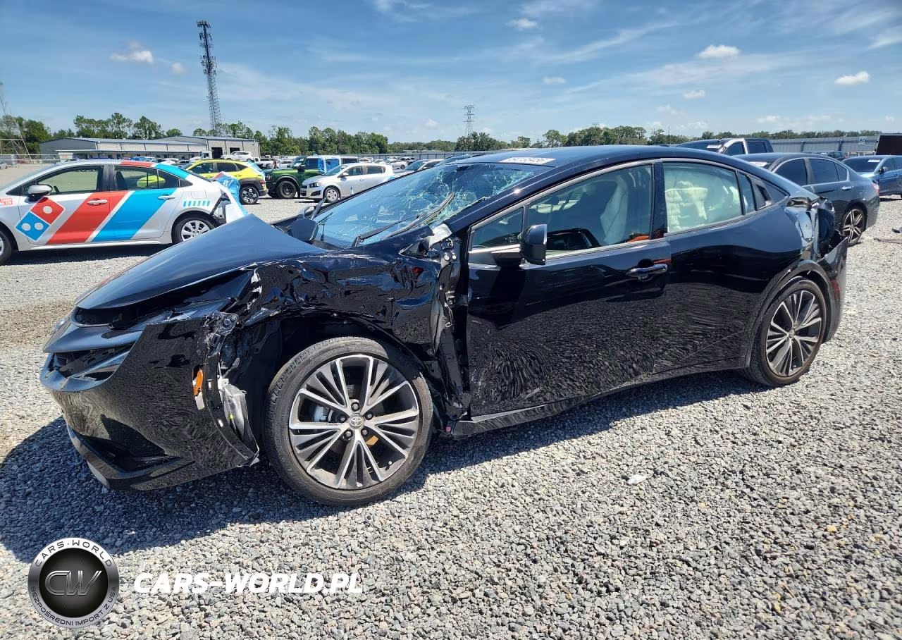 2024 Toyota Prius Xle – zdjęcie 1 z 12