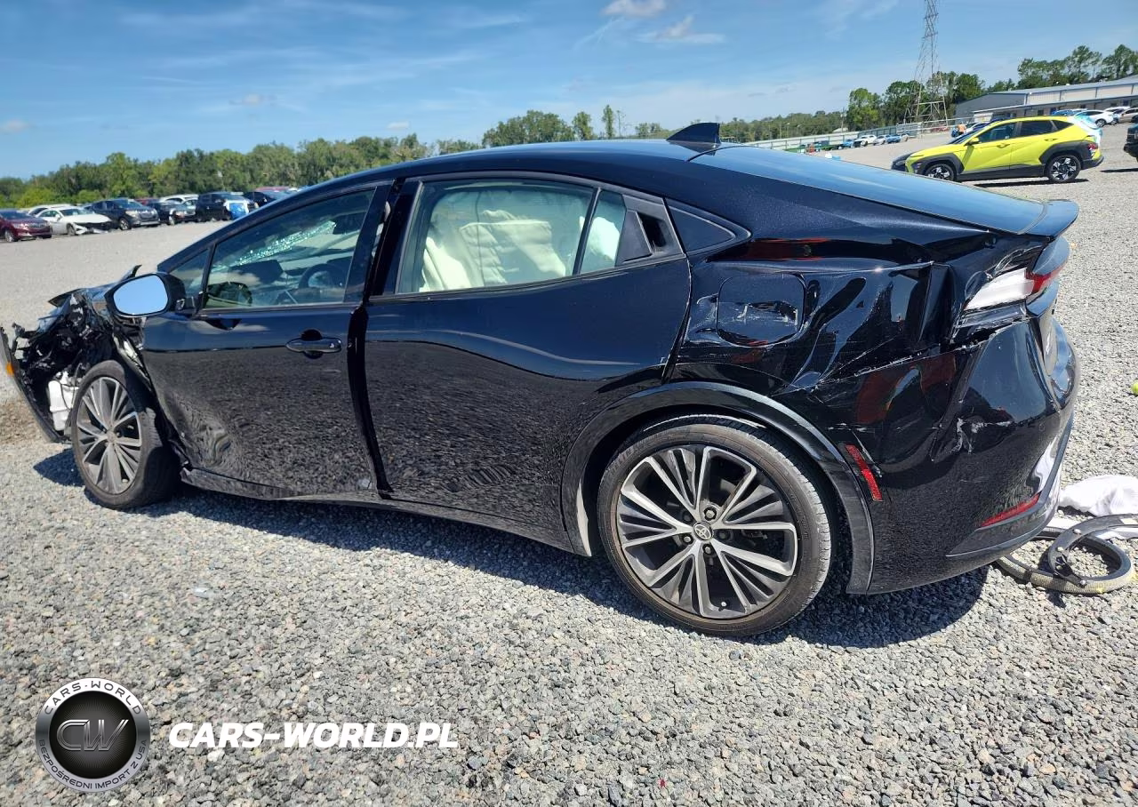 2024 Toyota Prius Xle VIN:JTDACAAU4R3034070 - 2