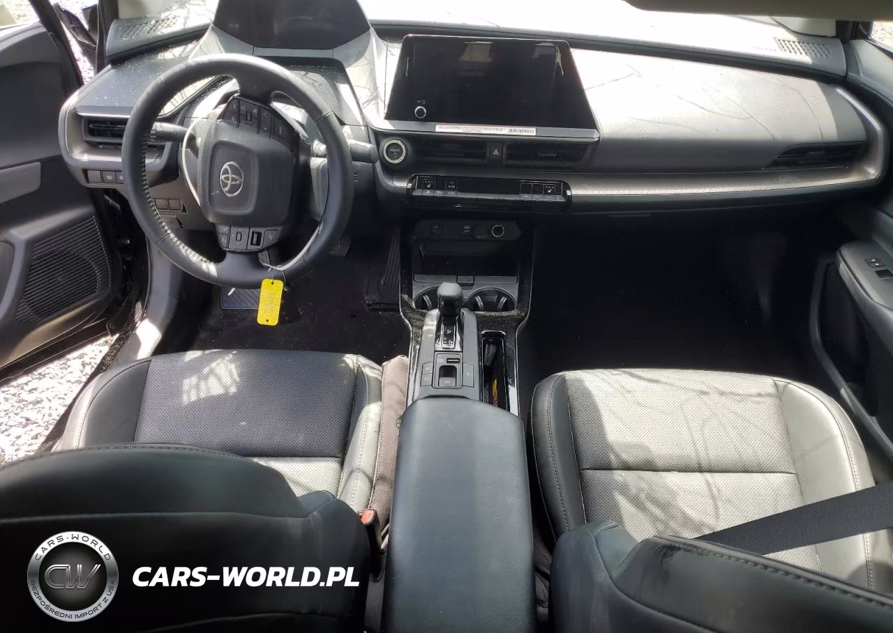 2024 Toyota Prius Xle VIN:JTDACAAU4R3034070 - 8