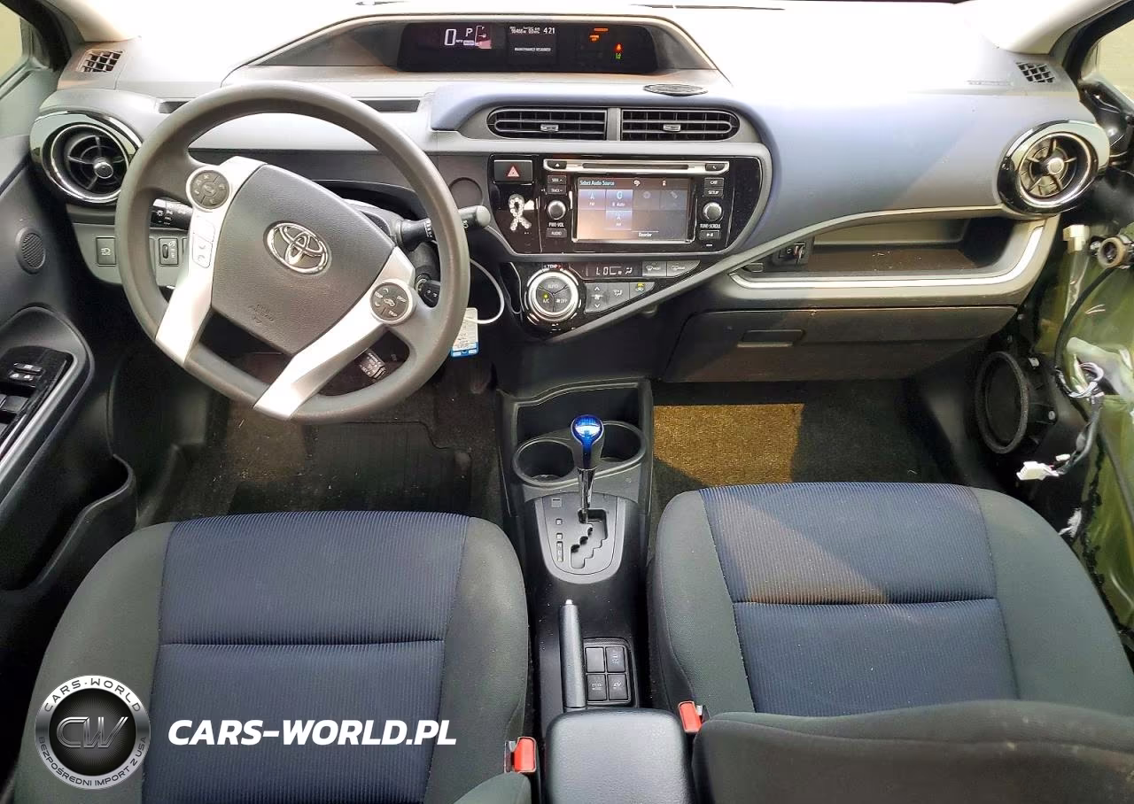 2017 Toyota Prius C Two VIN:JTDKDTB32H1597552 - 8