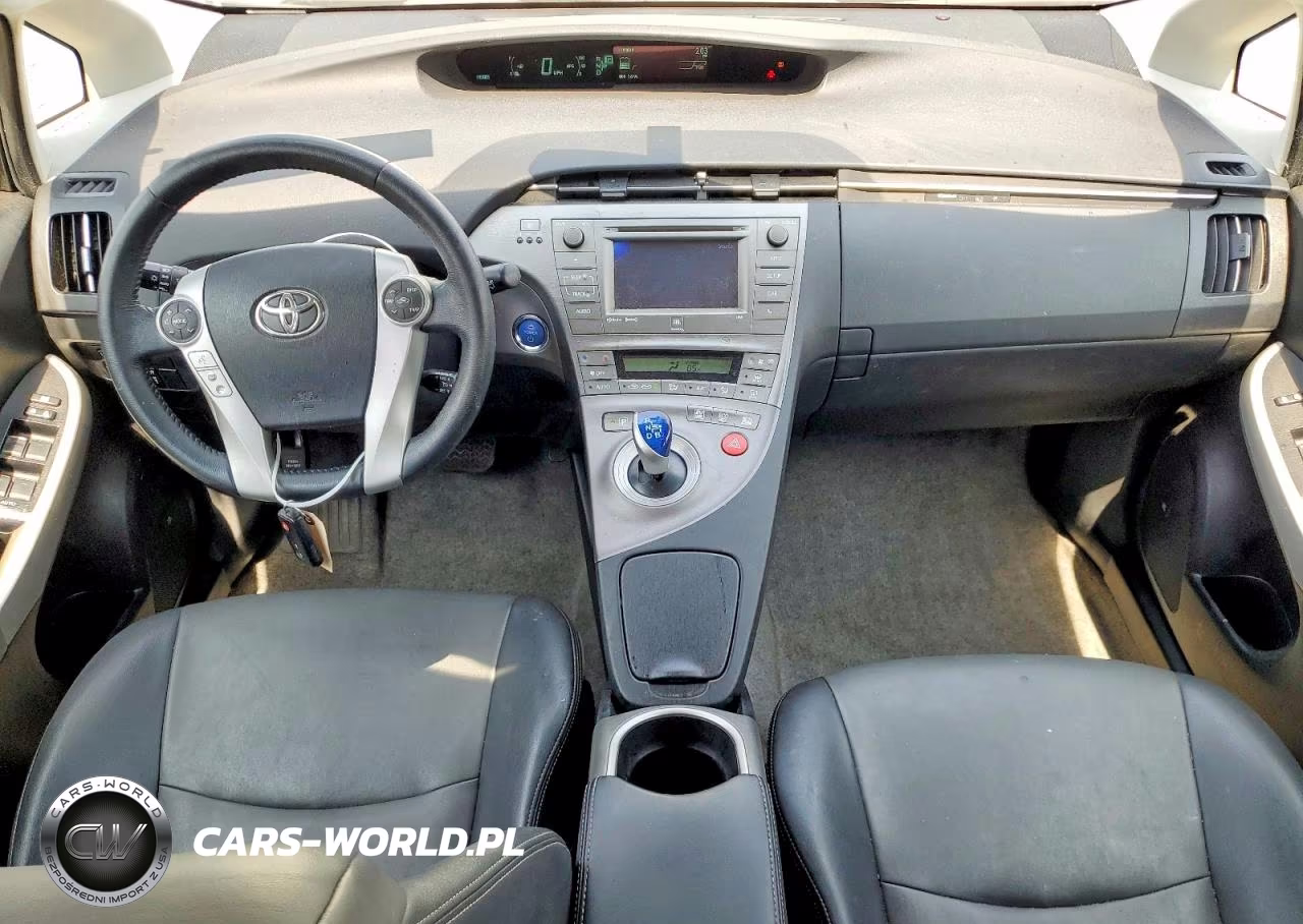 2014 Toyota Prius Five VIN:JTDKN3DU3E1819112 - 8
