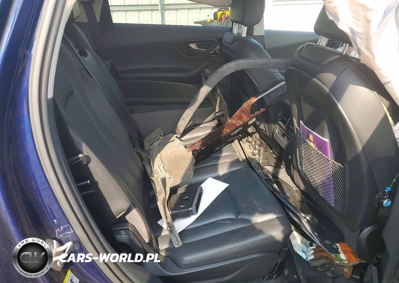 2019 Audi Q7 Premium Plus VIN:WA1LAAF76KD034213 - 11