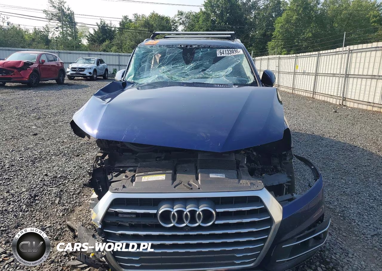 2019 Audi Q7 Premium Plus VIN:WA1LAAF76KD034213 - 5