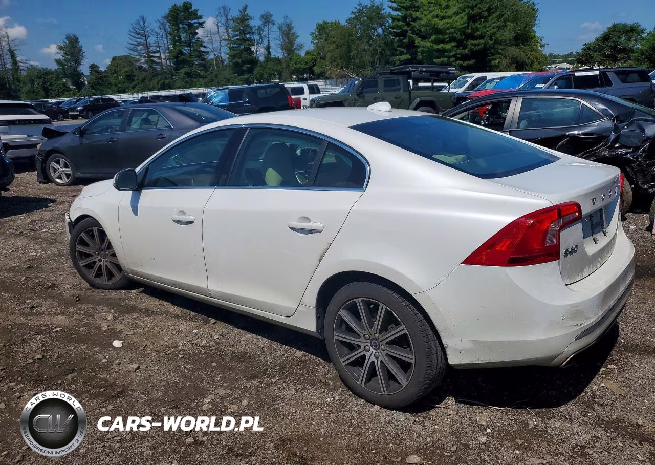 2017 Volvo S60 Platinum VIN:LYV402TM2HB126080 - 2