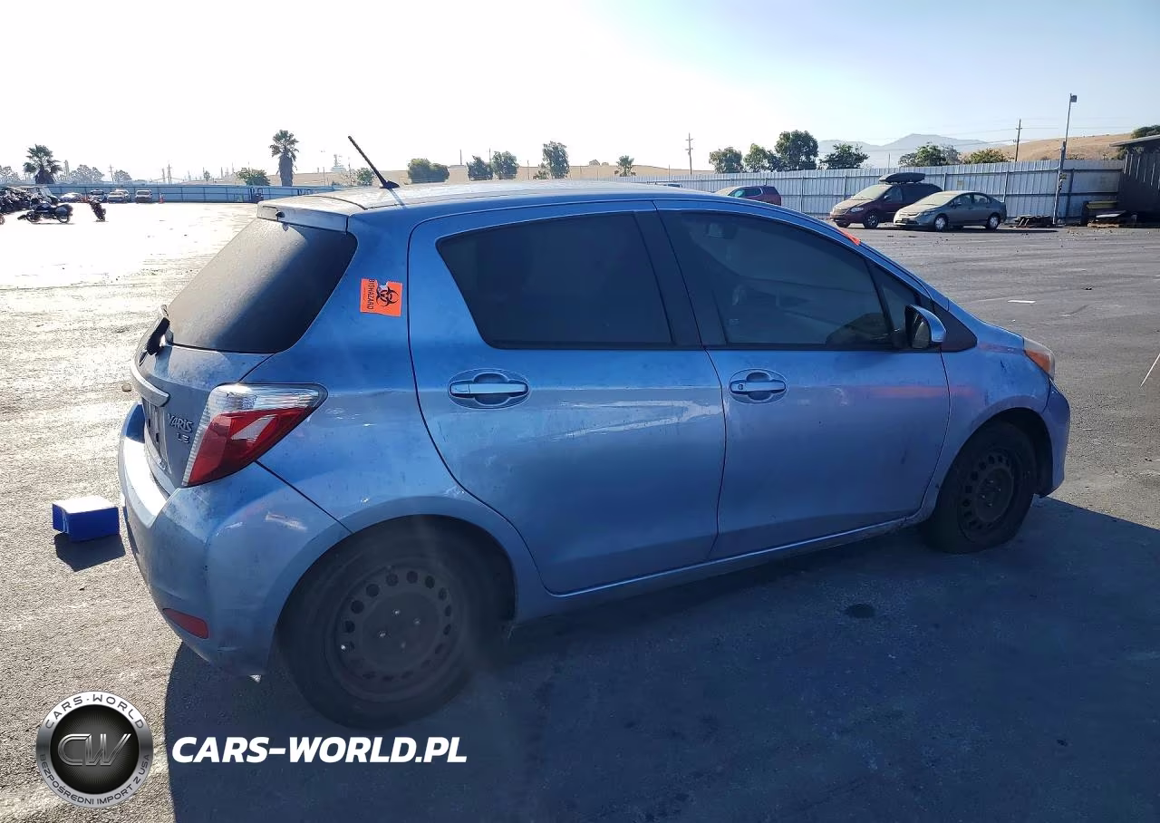 2014 Toyota Yaris 5-Door Le VIN:JTDKTUD36ED574601 - 3
