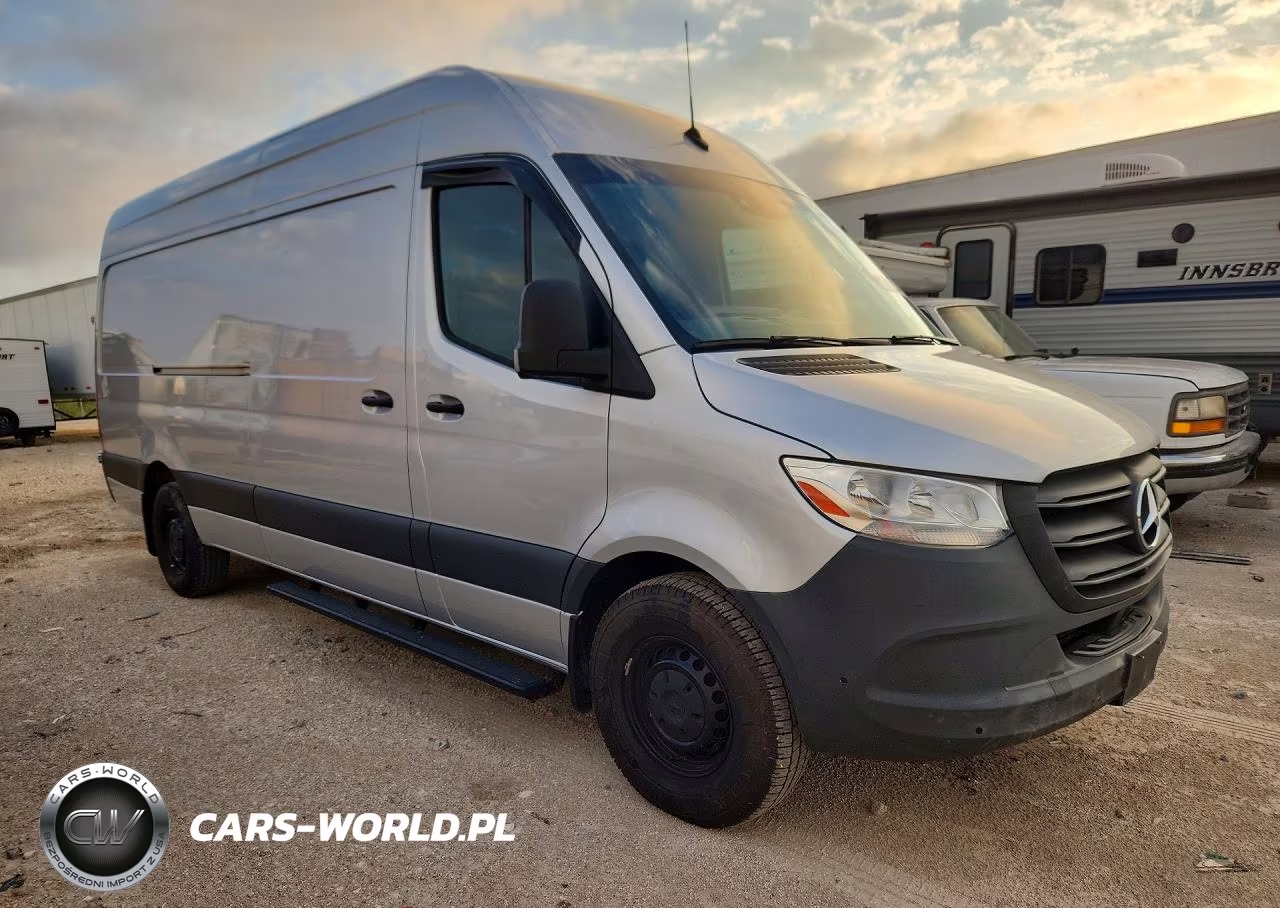 2023 Mercedes Benz Sprinter 2500 Delivery Van VIN:W1Y40CHY9PT125824 - 4
