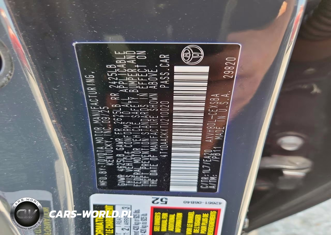 2026 Toyota Camry Se VIN:4T1DAACKXTU210020 - 12