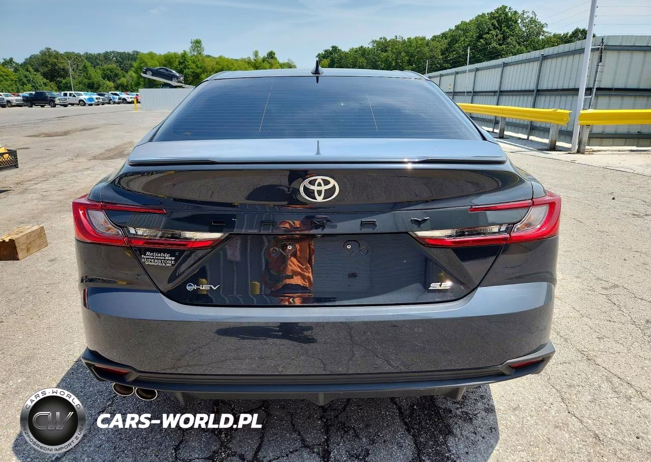 2026 Toyota Camry Se VIN:4T1DAACKXTU210020 - 6