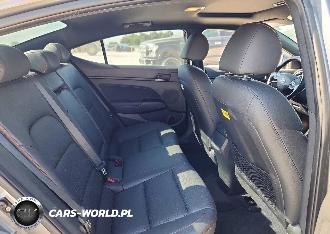 2018 Hyundai Elantra Sport VIN:KMHD04LB4JU574631 - 10