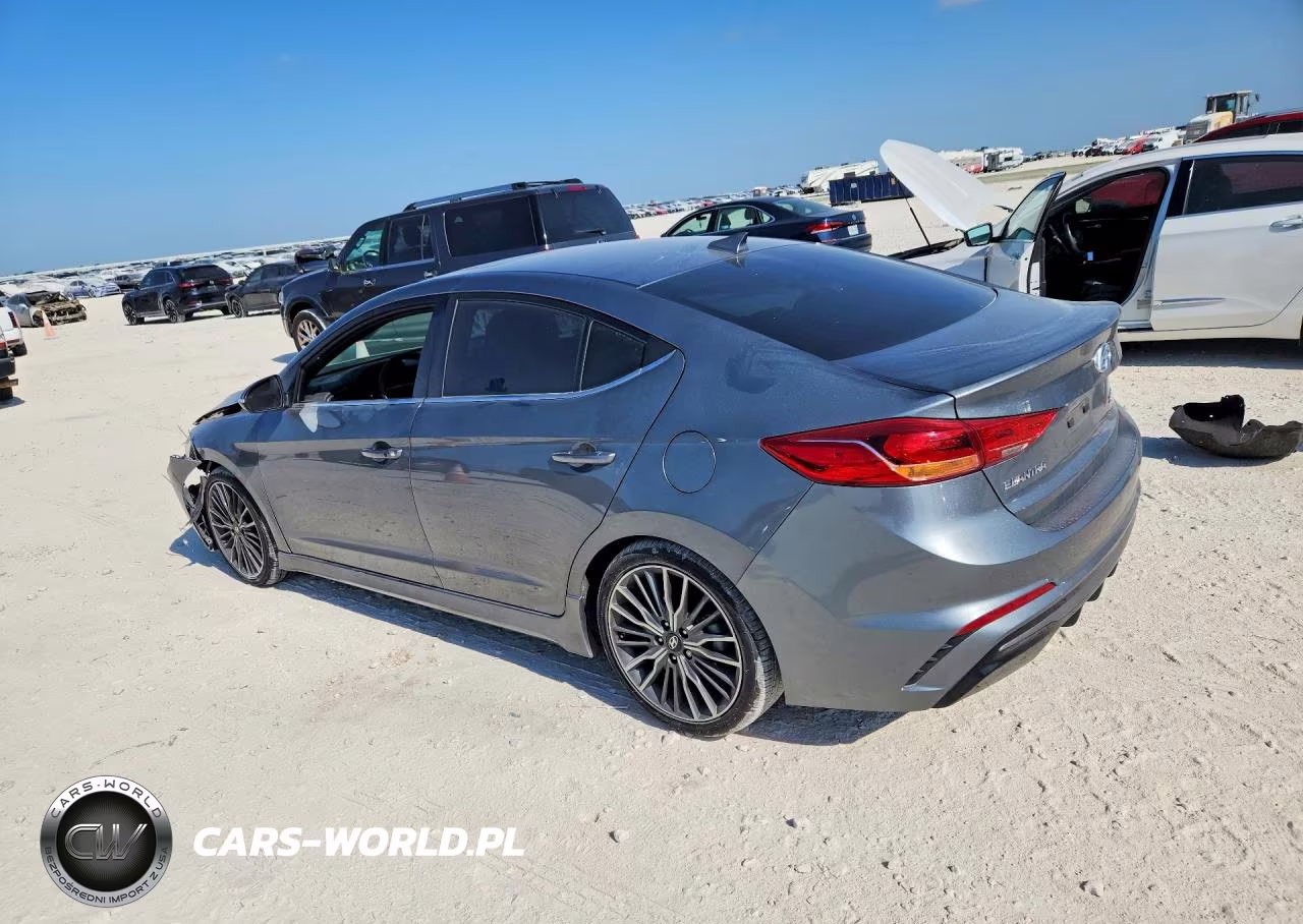 2018 Hyundai Elantra Sport VIN:KMHD04LB4JU574631 - 2