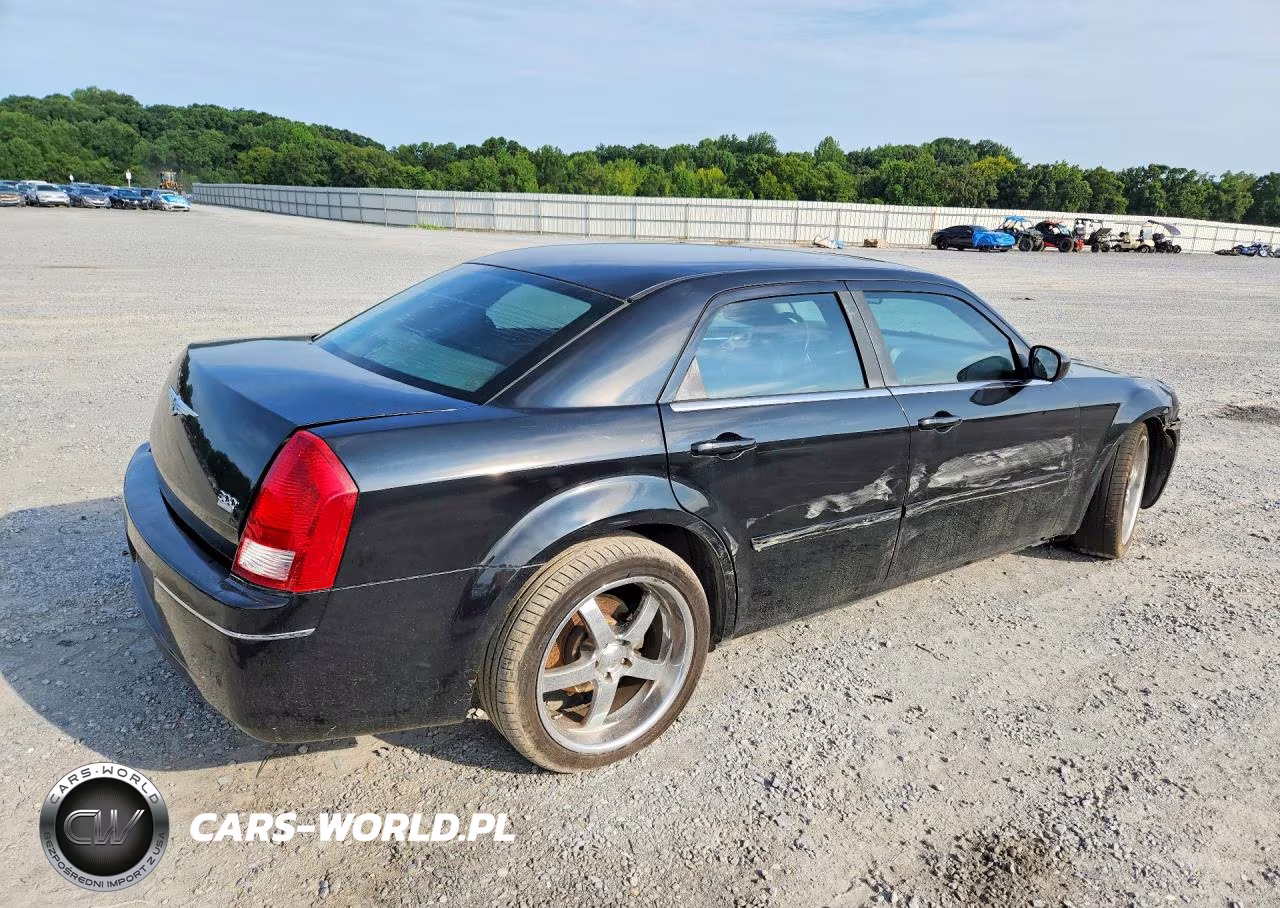 2005 Chrysler 300 Touring VIN:2C3AA53G95H508191 - 3