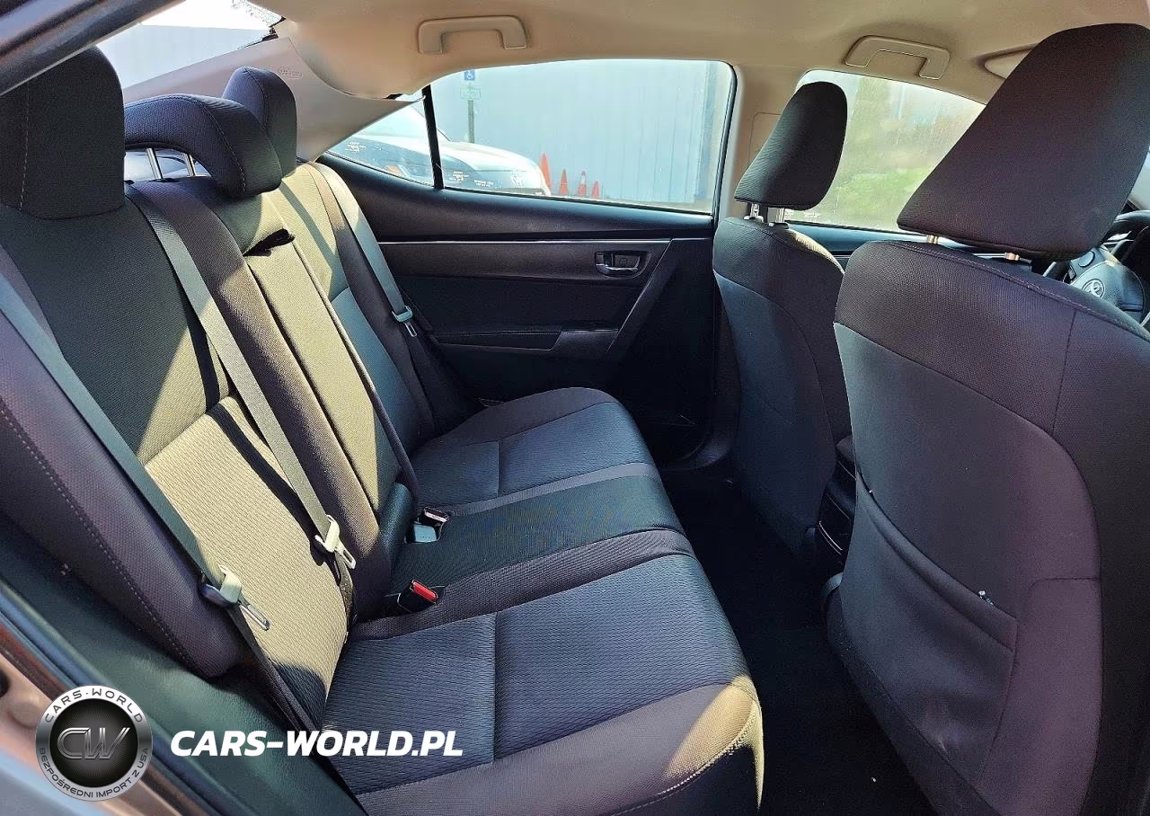 2018 Toyota Corolla Le VIN:2T1BURHE8JC095061 - 10