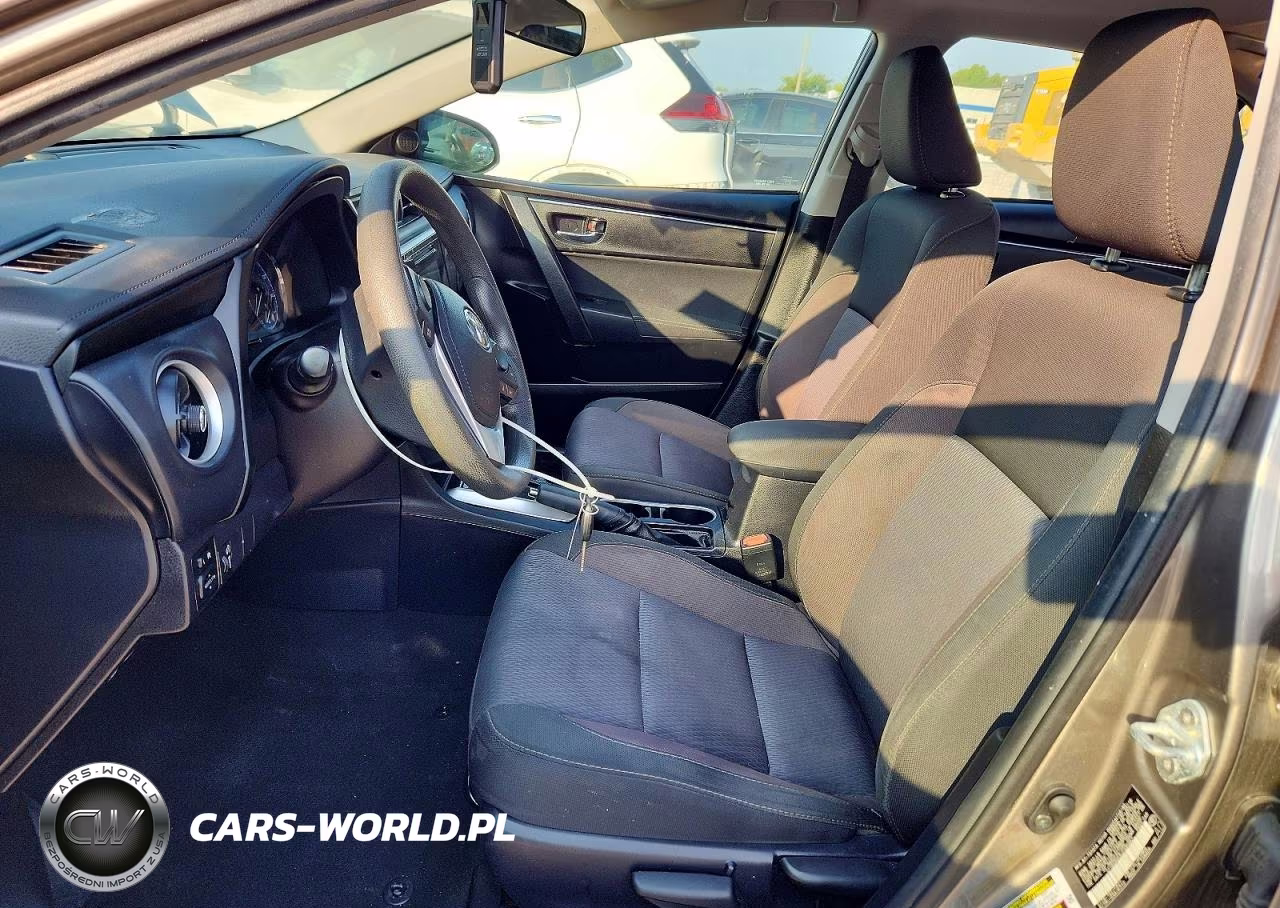 2018 Toyota Corolla Le VIN:2T1BURHE8JC095061 - 7