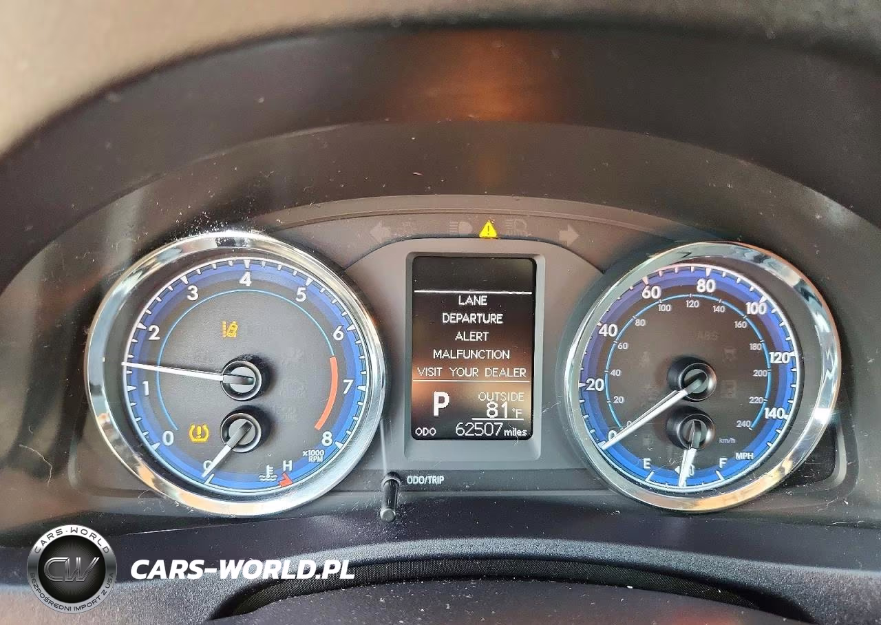 2018 Toyota Corolla Le VIN:2T1BURHE8JC095061 - 9