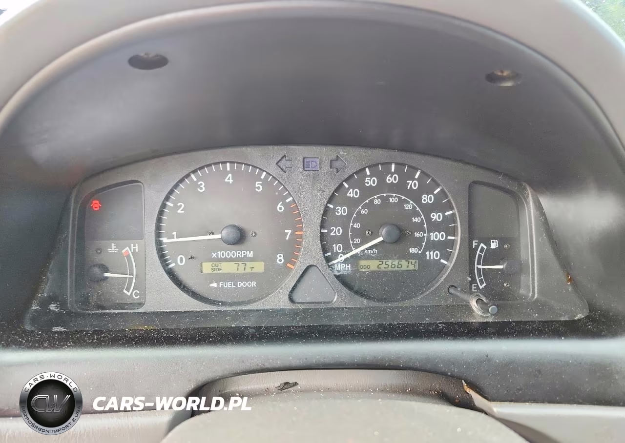 2002 Toyota Corolla Le VIN:2T1BR12E72C579025 - 9