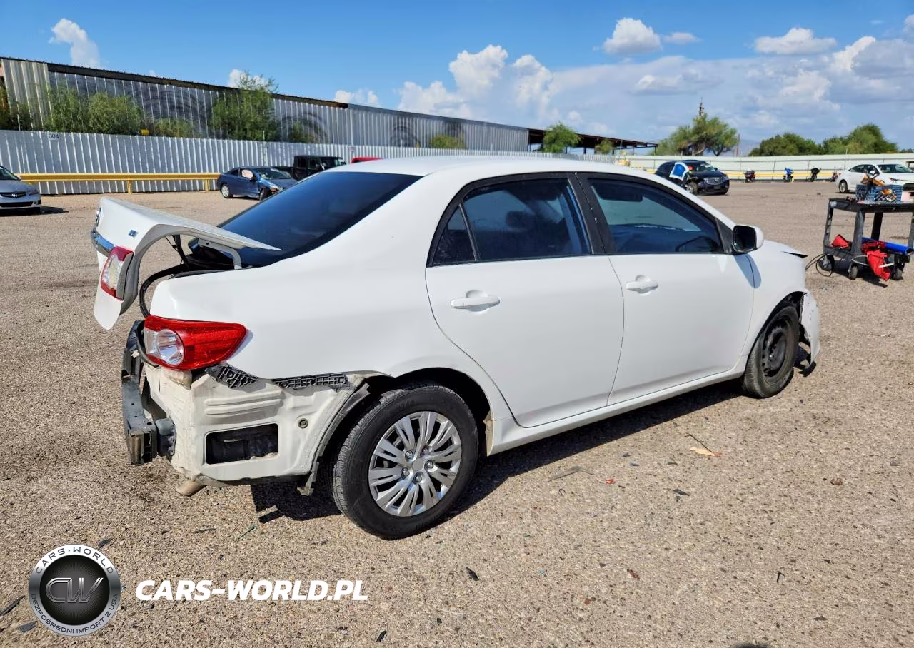 2011 Toyota Corolla Le VIN:2T1BU4EE8BC566893 - 3