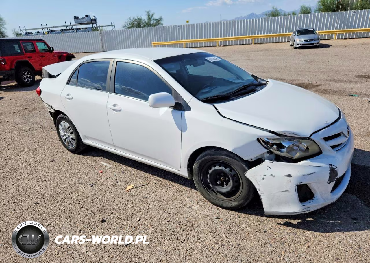 2011 Toyota Corolla Le VIN:2T1BU4EE8BC566893 - 4