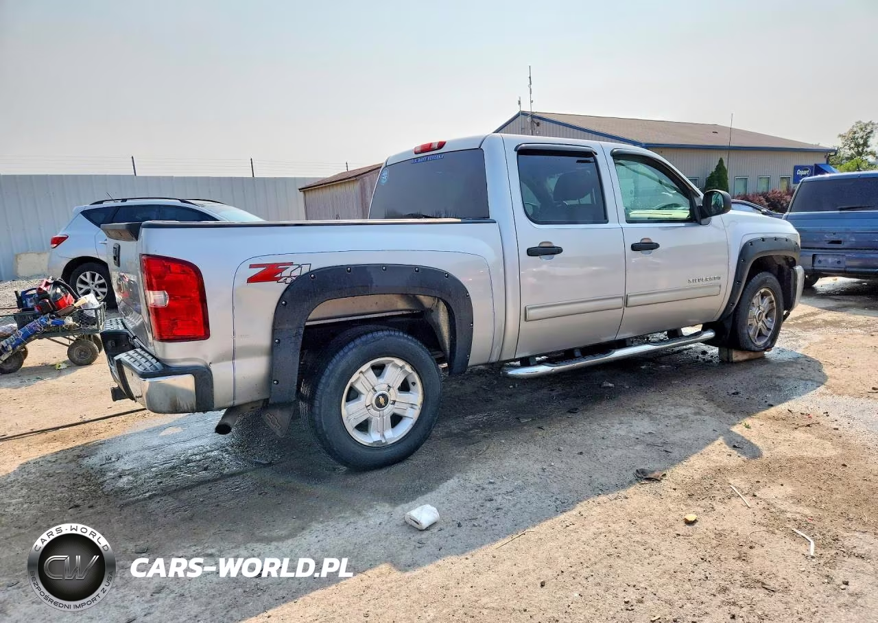 2010 Chevrolet Silverado K1500 Lt VIN:3GCRKSE32AG226943 - 3