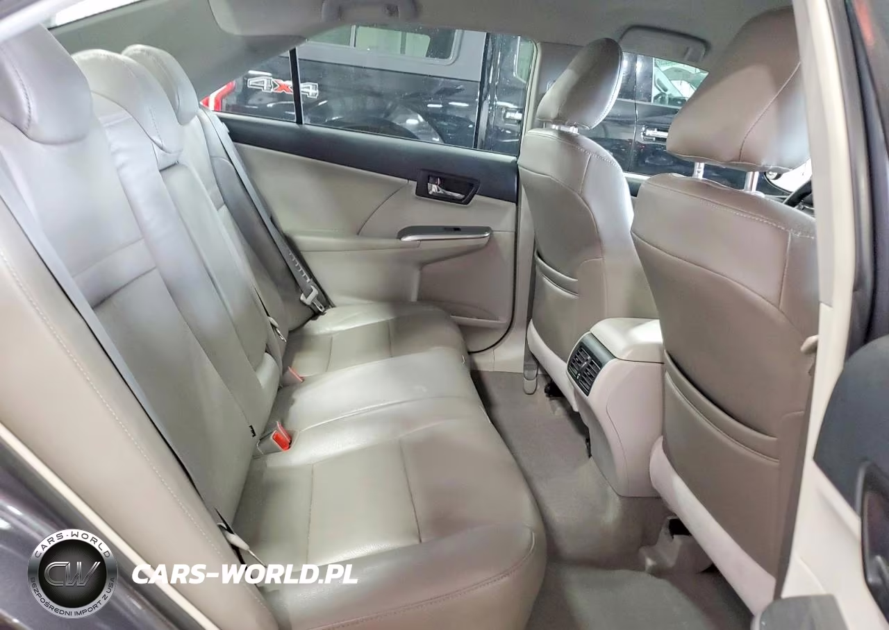2014 Toyota Camry Hybrid Xle VIN:4T1BD1FK1EU135477 - 10