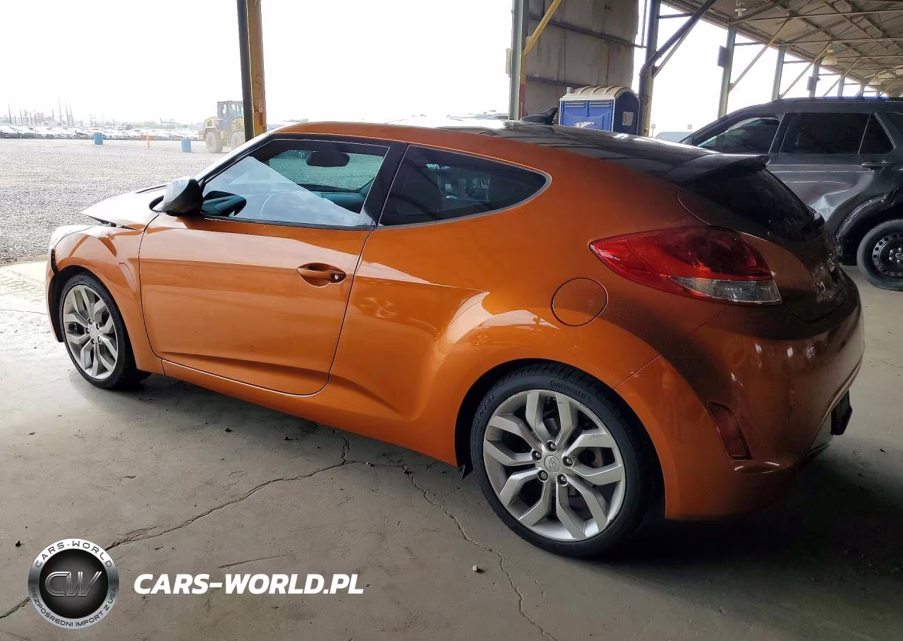 2013 Hyundai Veloster Base VIN:KMHTC6AD6DU157406 - 2