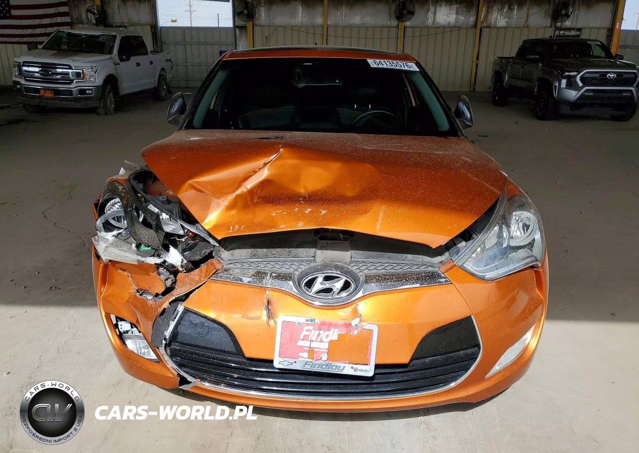 2013 Hyundai Veloster Base VIN:KMHTC6AD6DU157406 - 5