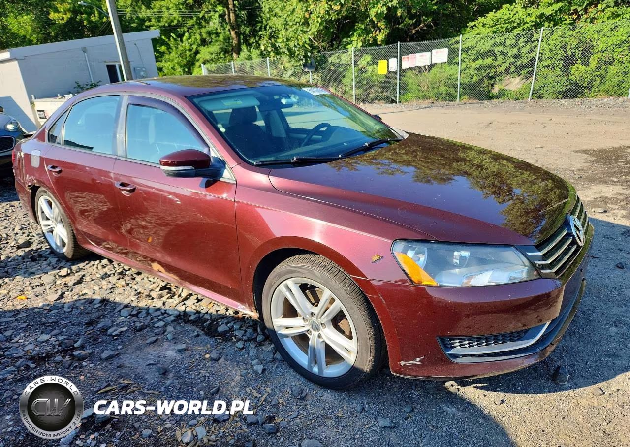 2013 Volkswagen Passat S VIN:1VWAP7A38DC043133 - 4