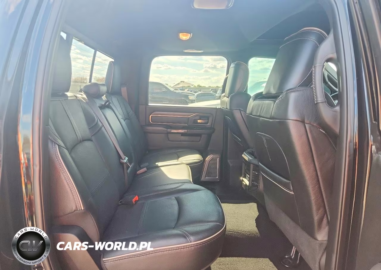 2021 Ram 3500 Limited VIN:3C63RRRL2MG588559 - 10