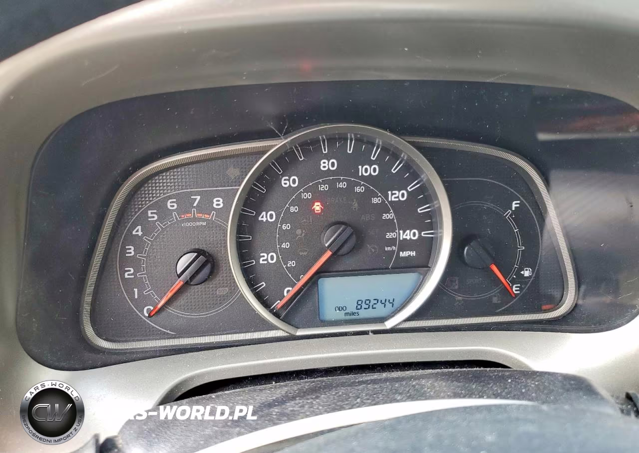 2015 Toyota Rav4 Le VIN:JTMZFREV8FJ052669 - 9