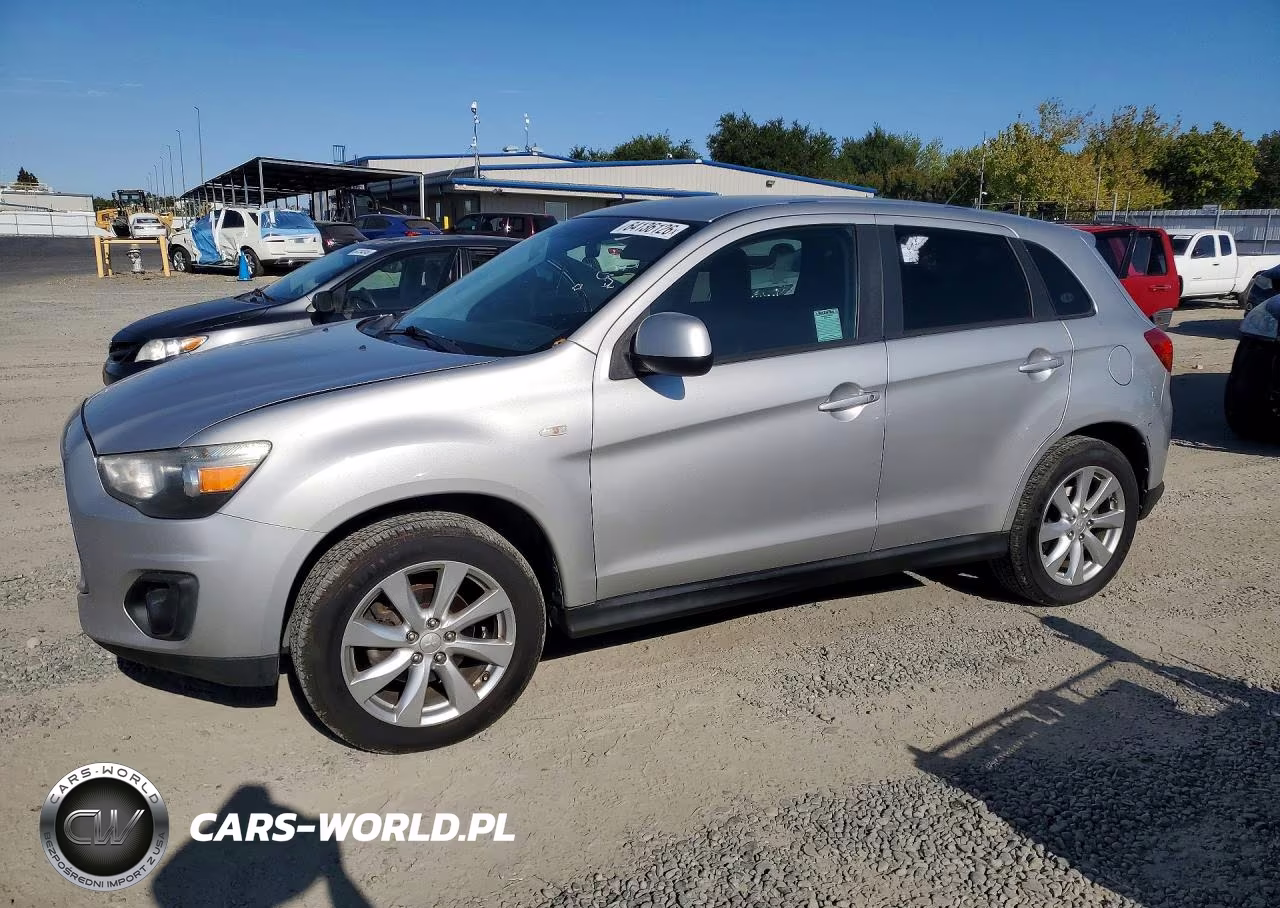 2015 Mitsubishi Outlander Sport Es – zdjęcie 1 z 13