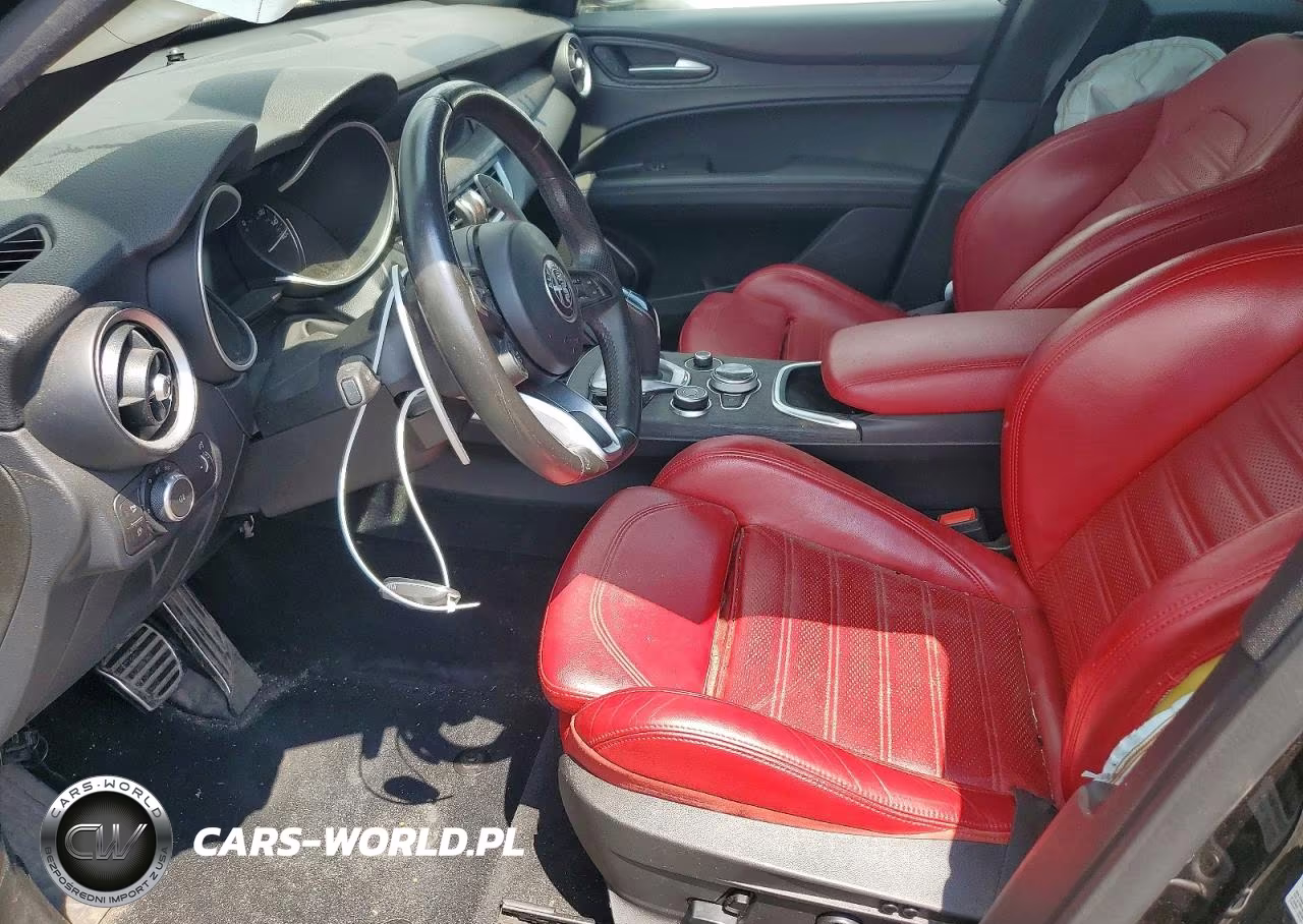 2022 Alfa Romeo Stelvio VIN:ZASPAKAN9N7D30629 - 7