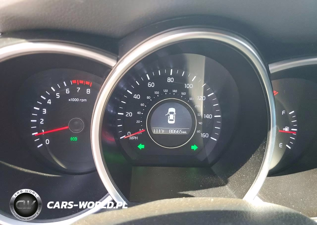 2015 Kia Optima Lx VIN:5XXGM4A71FG479218 - 9
