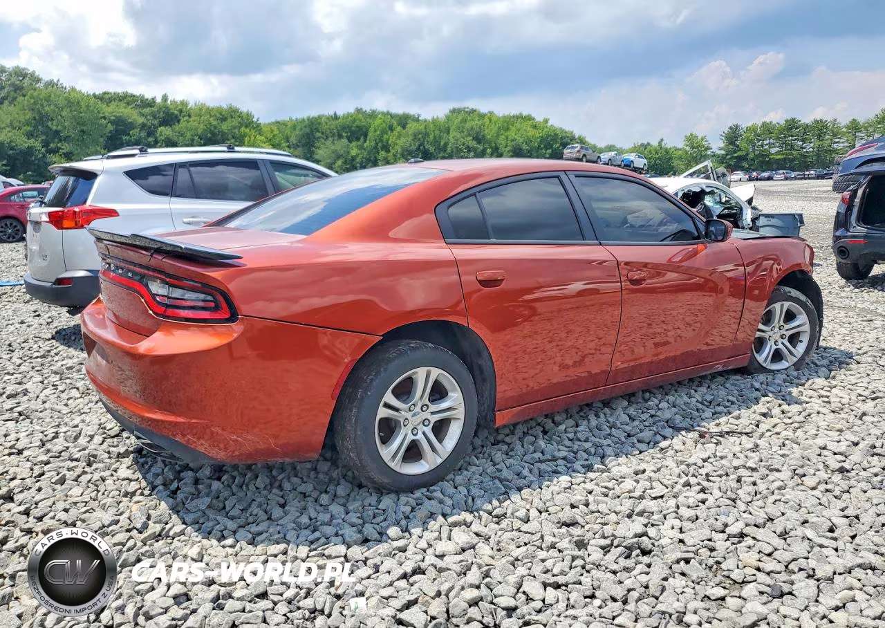 2021 Dodge Charger Sxt VIN:2C3CDXBG7MH624582 - 3