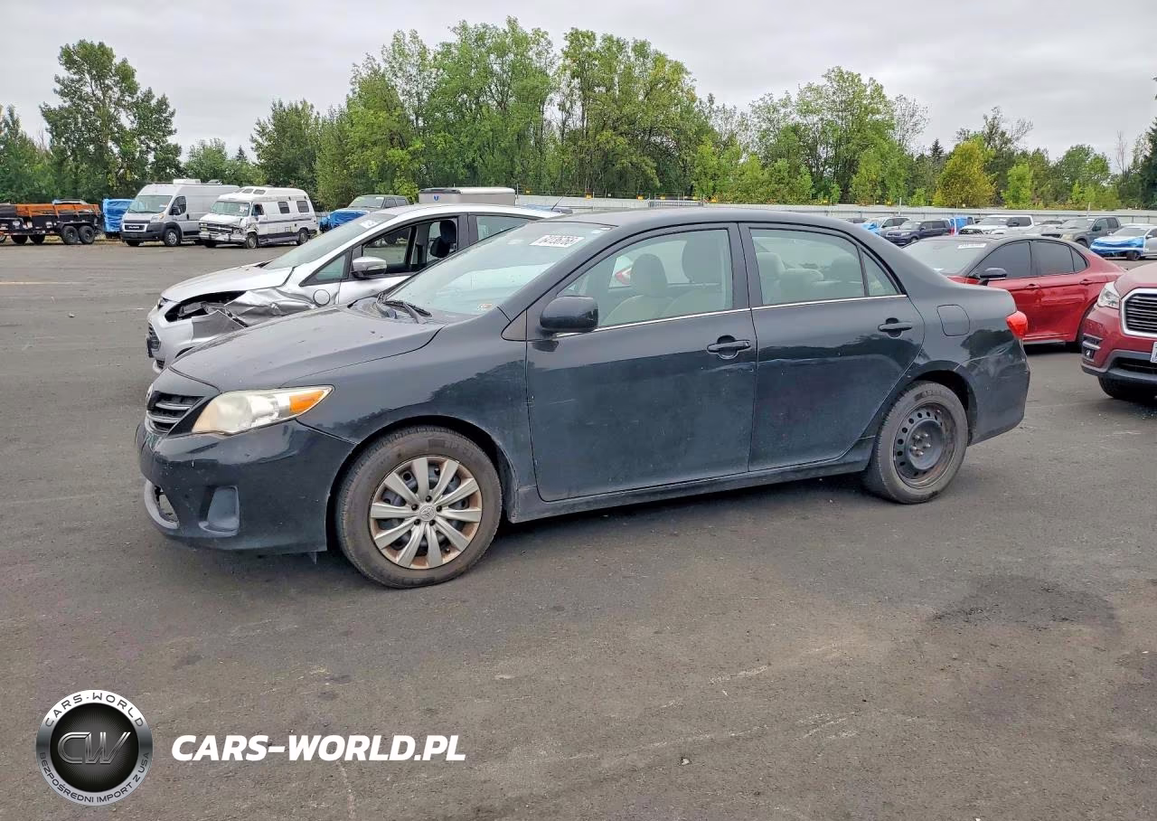 2013 Toyota Corolla Le – zdjęcie 1 z 12