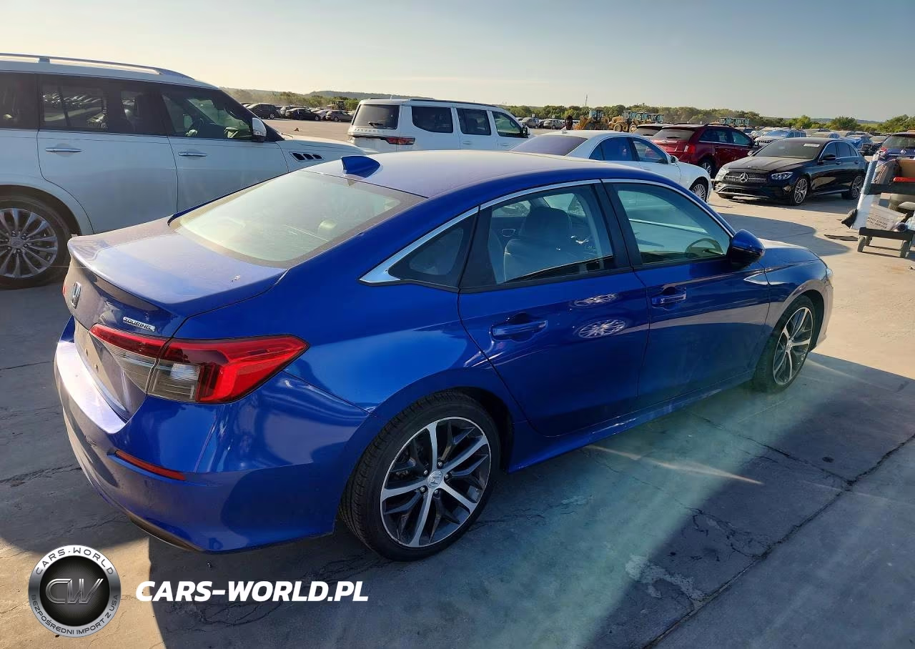 2022 Honda Civic Touring VIN:2HGFE1F91NH302506 - 3